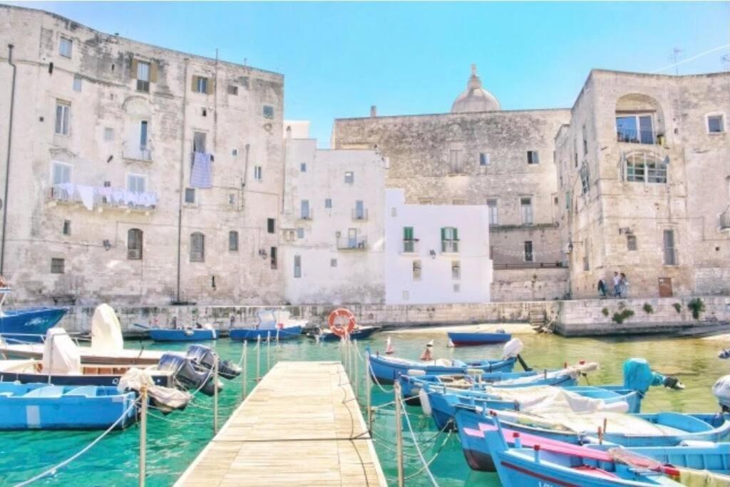 TORRE DALU' - a due passi dalla Spiaggia di Porta Vecchia, con Terrazzo privato e Netflix Villa Monopoli Esterno foto